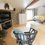 Domaine De Poumatan Nocleg ze śniadaniem 3*