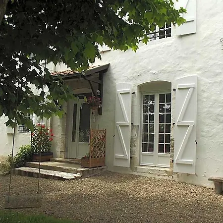 Bed & Breakfast Domaine De Poumatan Riviere-Saas-et-Gourby
