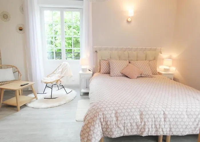 Domaine De Poumatan Отель типа 